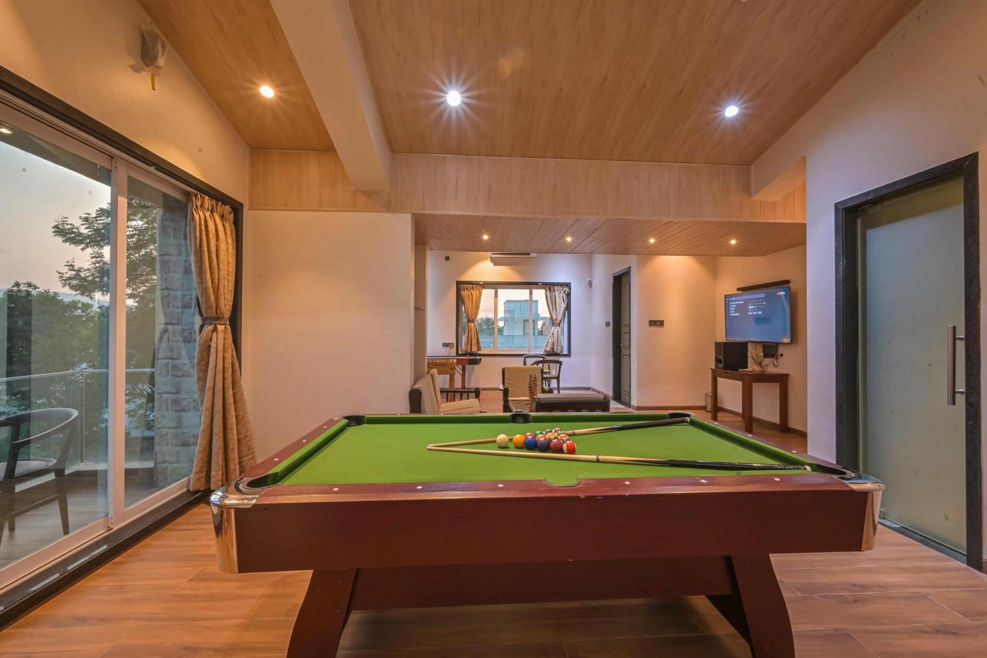 Elegant Villa By Tropicana Stays Lonavala Exterior foto